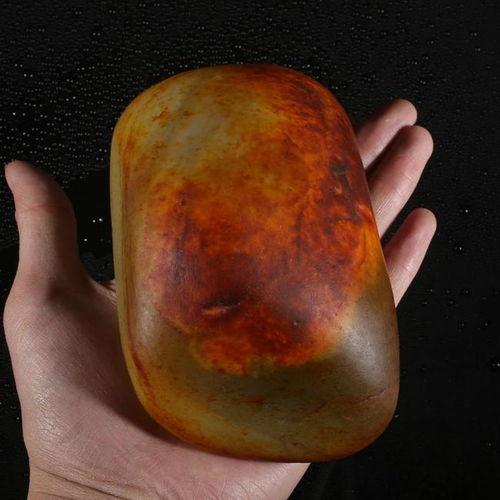 和田籽料怎么看假皮的,揭秘假皮生成之谜